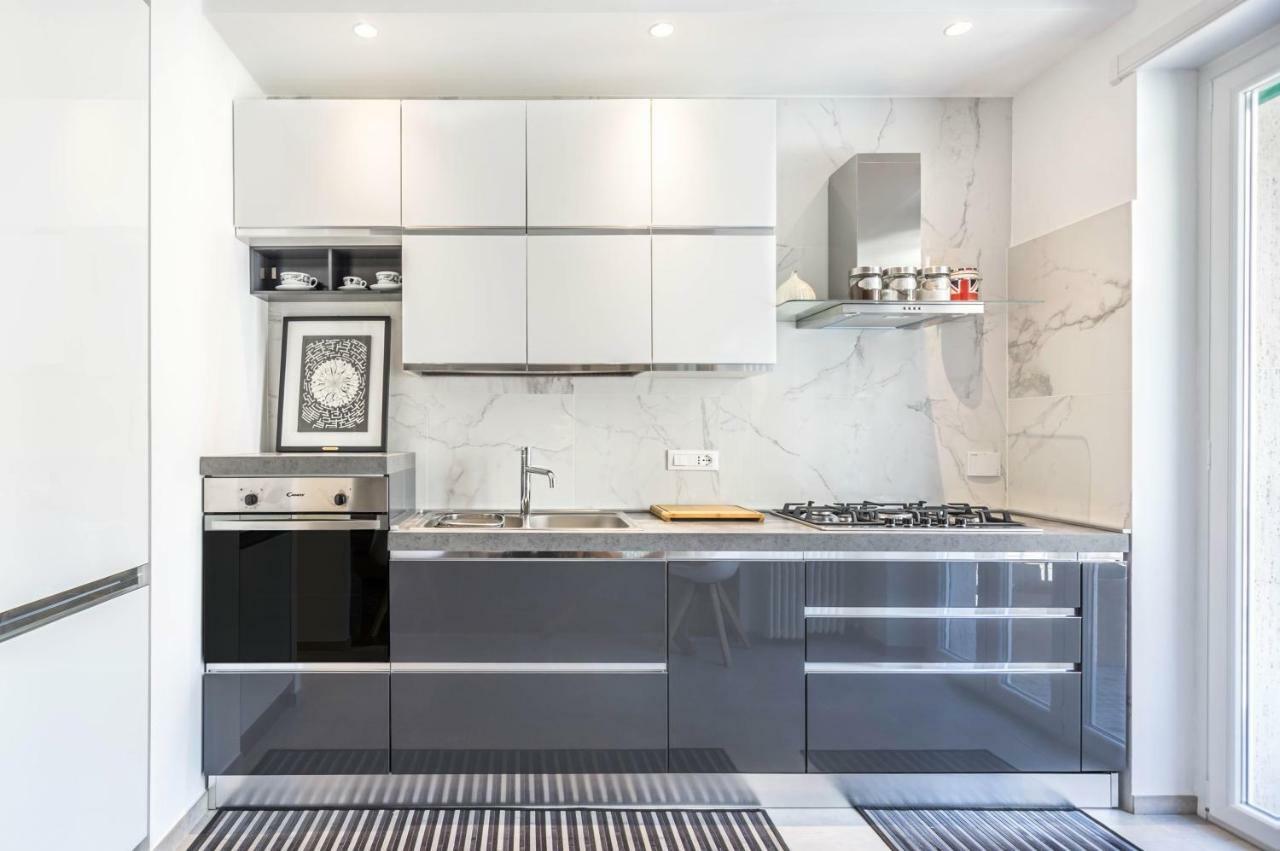 Luxury Central Apartment Turin Exterior photo